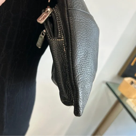 Roots 73 black Pebble Leather Village Tribe Bag - Picture 4 of 8